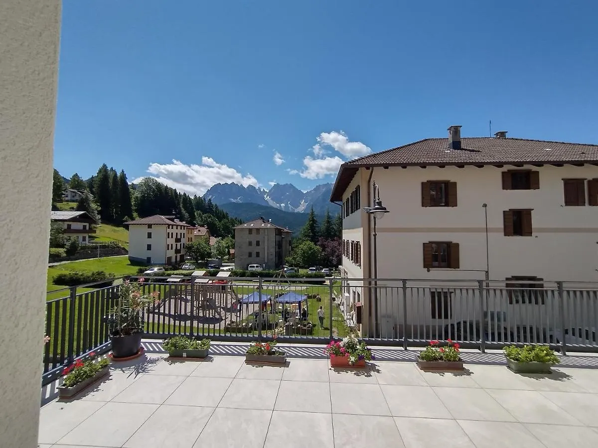 Hotel Da Marco Vigo di Cadore 3*,  Italy